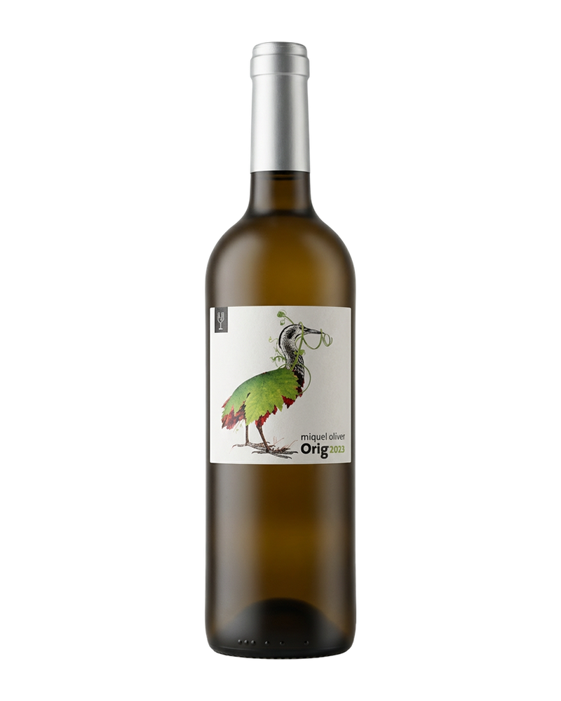 Weißwein Orig Vino Blanco 2023 von Miquel Oliver, gläsern serviert in einem Weinglas.